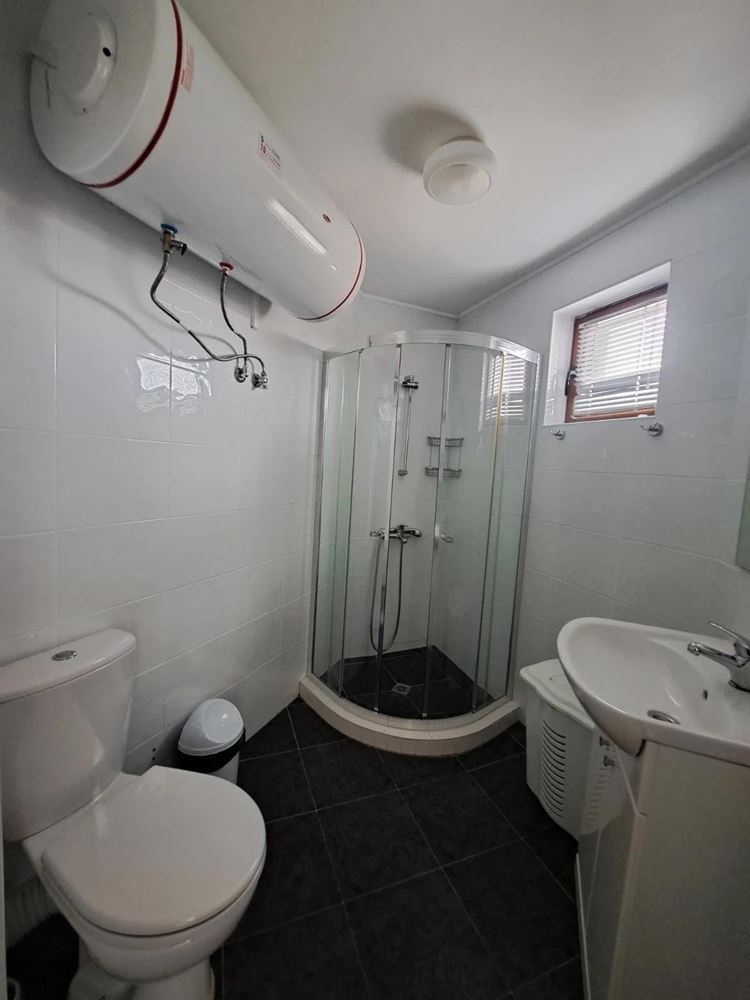 Солнечная квартира с одной спальней в Равде – отличная инвестиция и комфорт всего в 10 минутах от пляжа