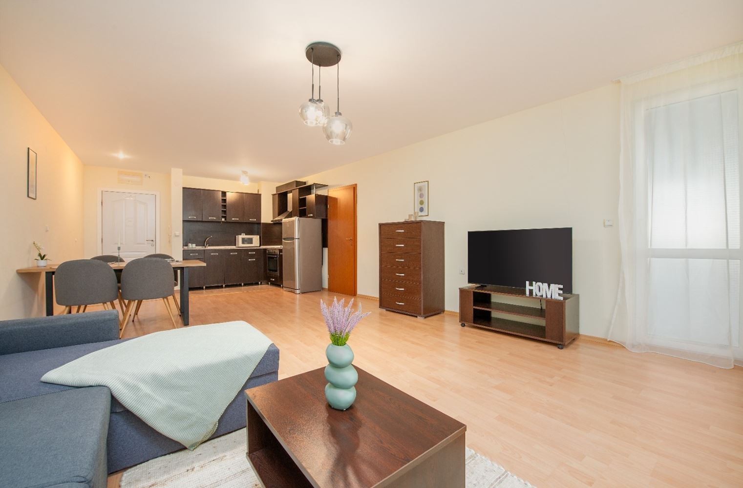 Стильный апартамент с двумя спальнями на первой линии с прямым видом на море в Святом Власе – простор, роскошь и полный комфорт