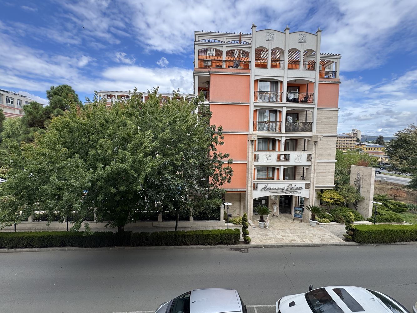 Студия в самом центре Солнечного берега – 400 м до пляжа и отличная курортная инфраструктура