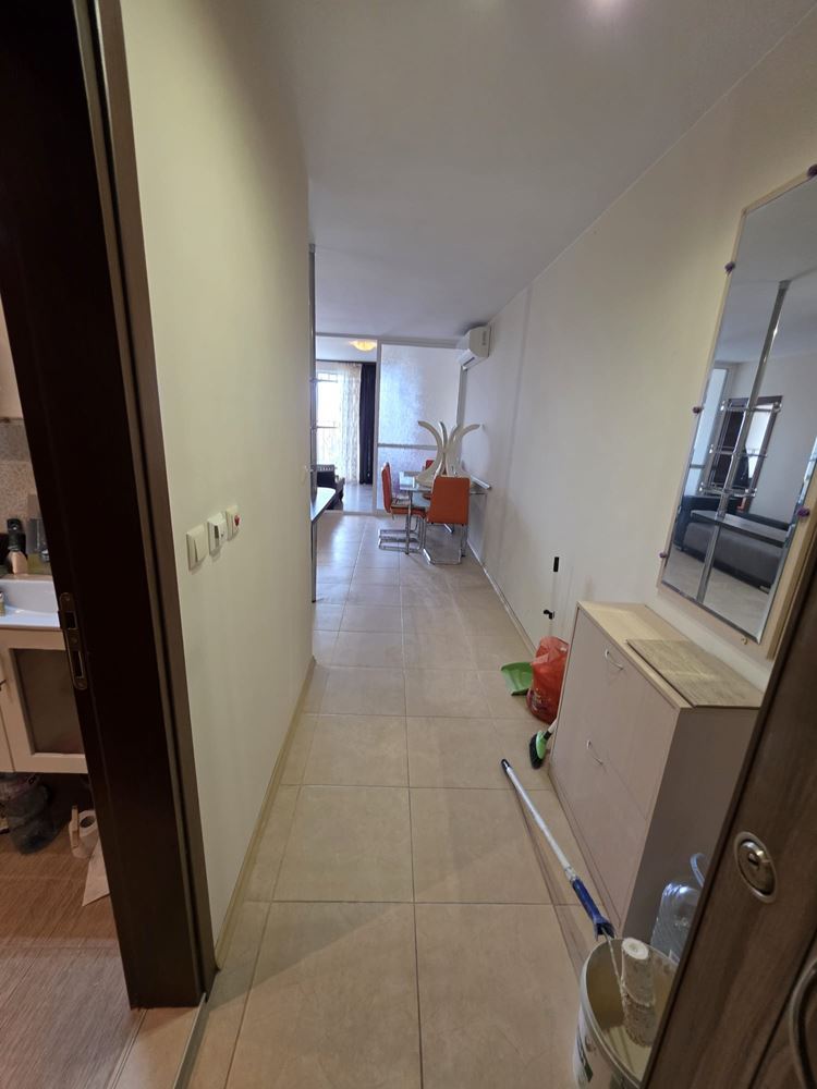 Панорамная квартира с видом на море в Равде – пространство, комфорт и отличное расположение на второй линии