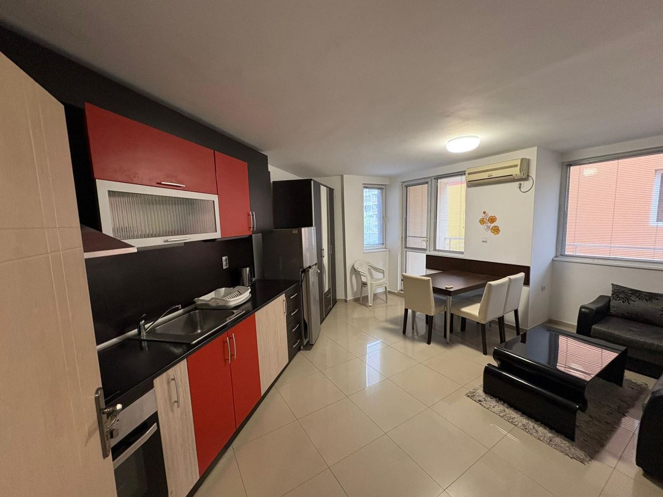 Двухкомнатная квартира в Поморие – отличное расположение в 400 м от моря и центра