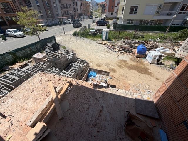Большая и светлая студия в Несебре – ваш дом всего в 10 минутах от моря