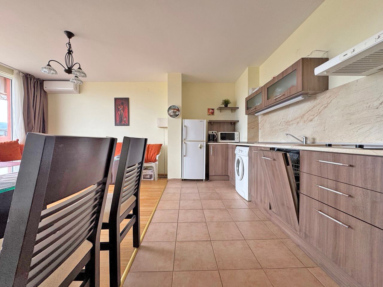  Апартамент с одной спальней в Солнечном берегу – уют, комфорт и полноценная жизнь у моря