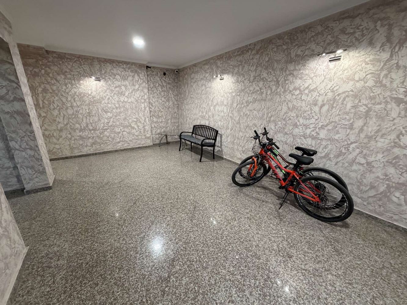 Апартамент с одной спальней в современном комплексе в нескольких шагах от моря в Равде – идеальный выбор для инвестиций или уютного дома