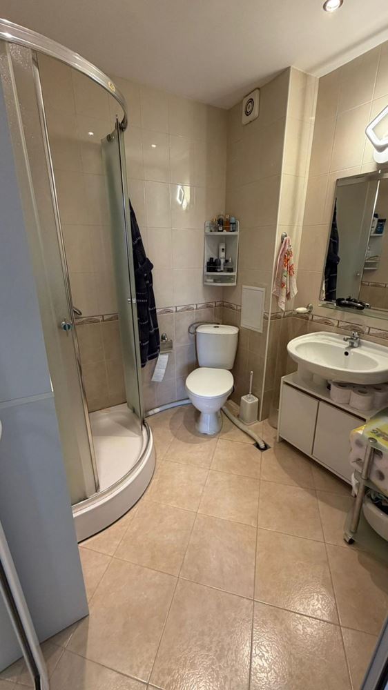 Комфорт и удобство круглый год – стильная двухкомнатная квартира в Солнечном Береге