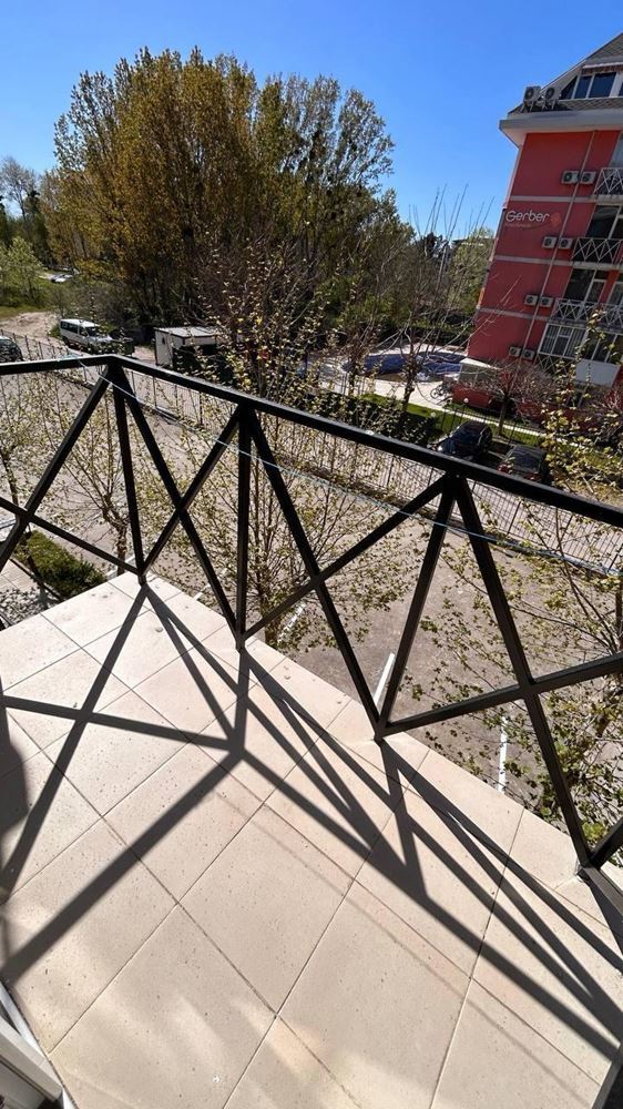 Уютная студия в спокойном комплексе в Солнечном Береге – комфорт, зелень и отличная локация