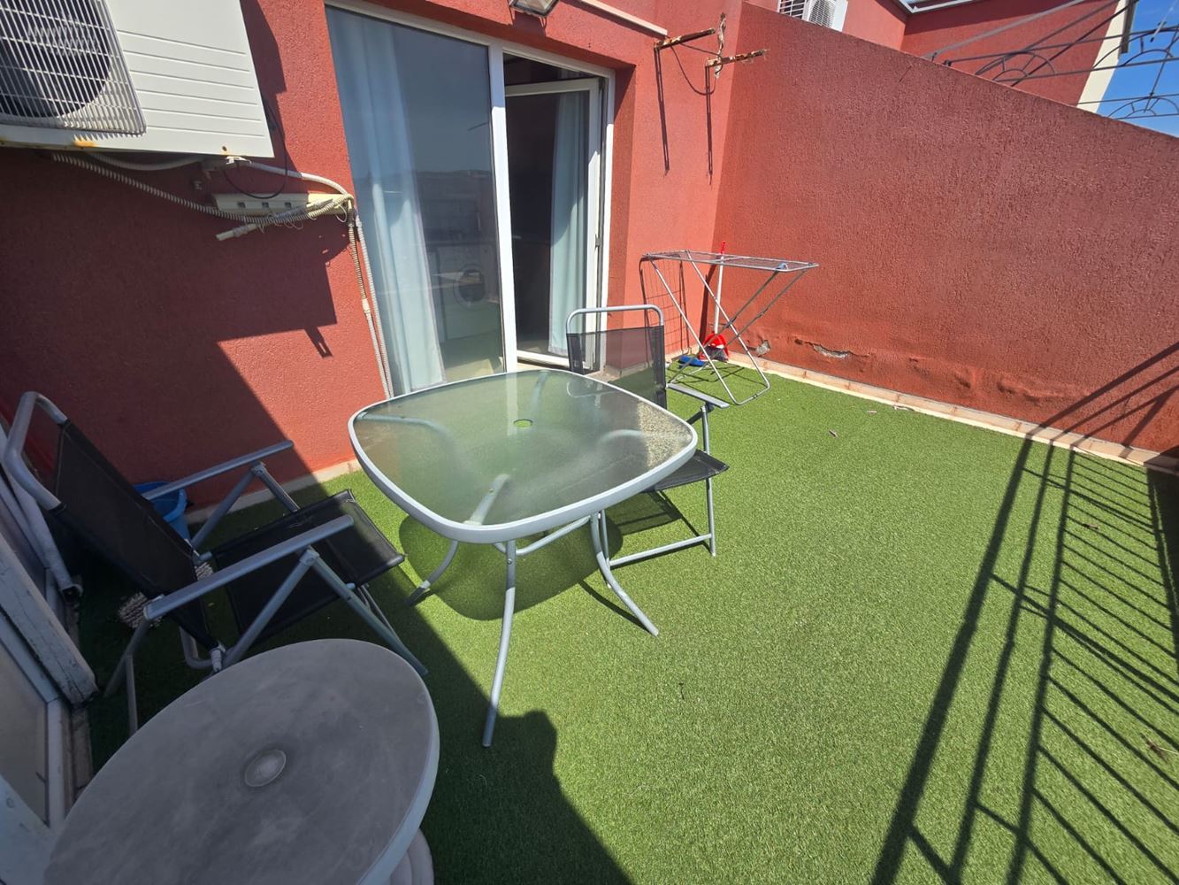 Современная двухкомнатная квартира (с одной спальней) в Солнечном Берегу – стиль, комфорт и готовность к заселению