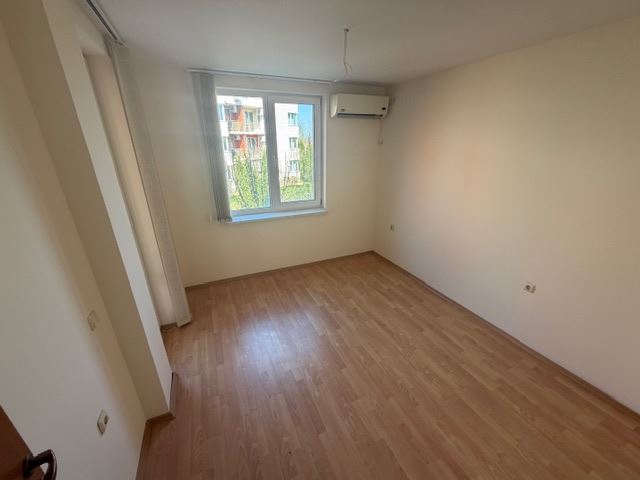 Просторная квартира с одной спальней в зелёном оазисе в Солнечном берегу – идеальна для отдыха и инвестиций