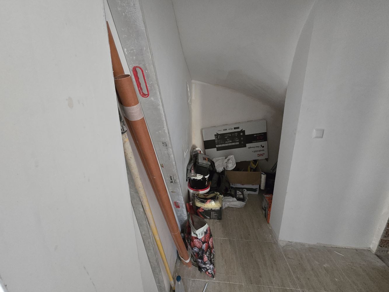 Новая студия с личным двориком – идеальное место для отдыха у моря в квартале Черно Море, Несебр