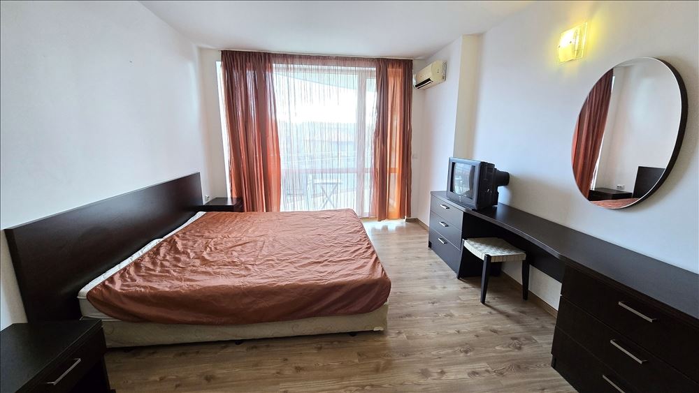 Элегантная студия в элитном комплексе в Сарафово – всего в нескольких шагах от пляжа, роскошь, СПА и бассейн прямо перед вами