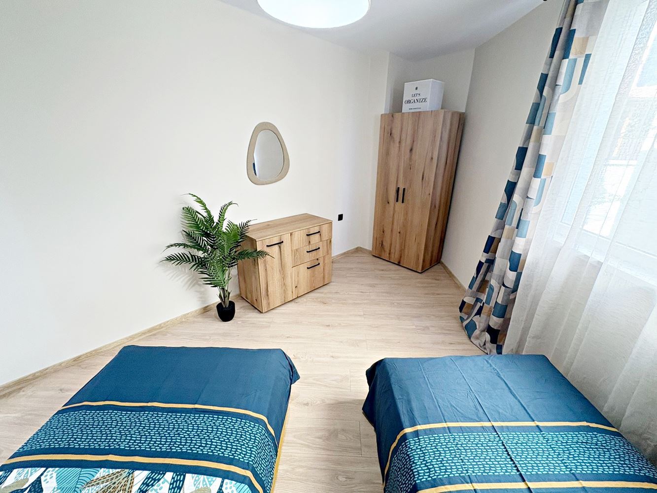 Два независимых жилых пространства с видом на море в центре Святого Власа – дизайнерский интерьер и собственное парковочное место