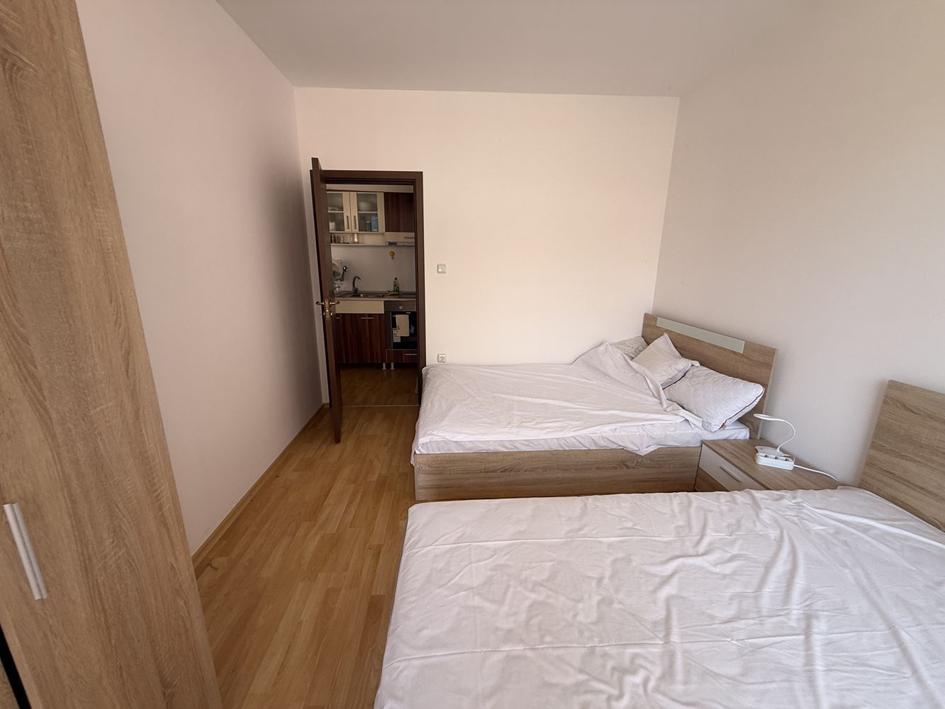 Обставленный апартамент с одной спальней с видом на бассейн в Солнечном Берегу