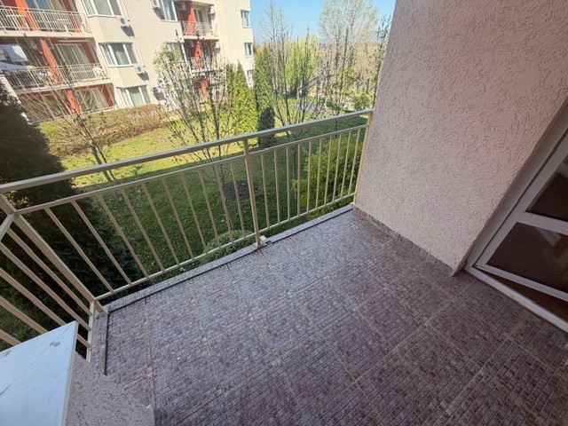 Просторная квартира с одной спальней в зелёном оазисе в Солнечном берегу – идеальна для отдыха и инвестиций