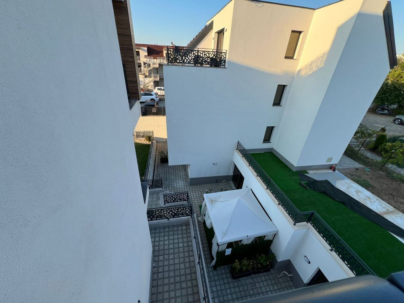 Элитная квартира с одной спальней в 50 метрах от пляжа в Созополе – без платы за обслуживание