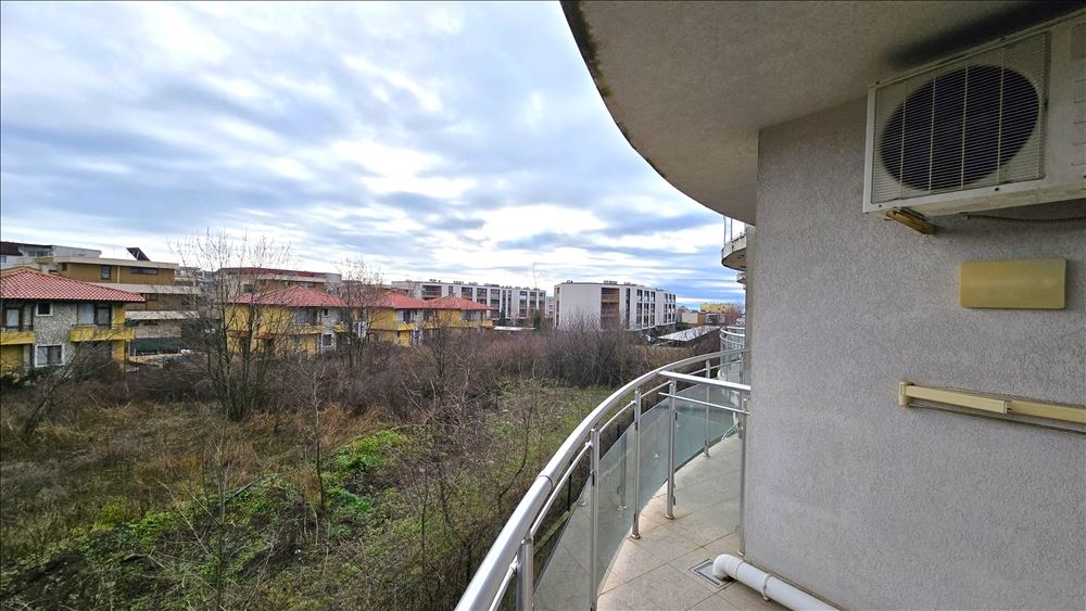 Элегантная студия в элитном комплексе в Сарафово – всего в нескольких шагах от пляжа, роскошь, СПА и бассейн прямо перед вами