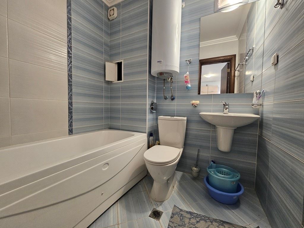 Роскошь на первой линии – стильный апартамент с верандой, собственным садом и видом на море в Святом Власе