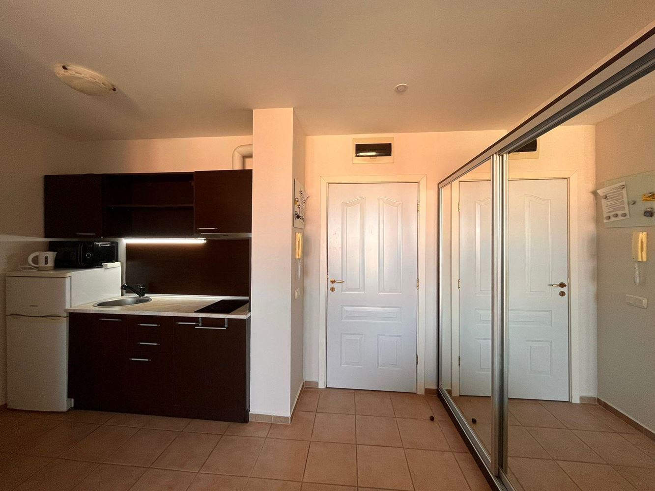 Двухкомнатная квартира в Солнечном Береге – уют, спокойствие и зелёная среда в прекрасном комплексе