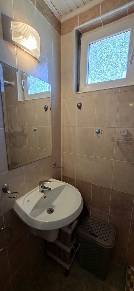 Просторная и светлая квартира с одной спальней в ухоженном комплексе рядом с Солнечным Берегом