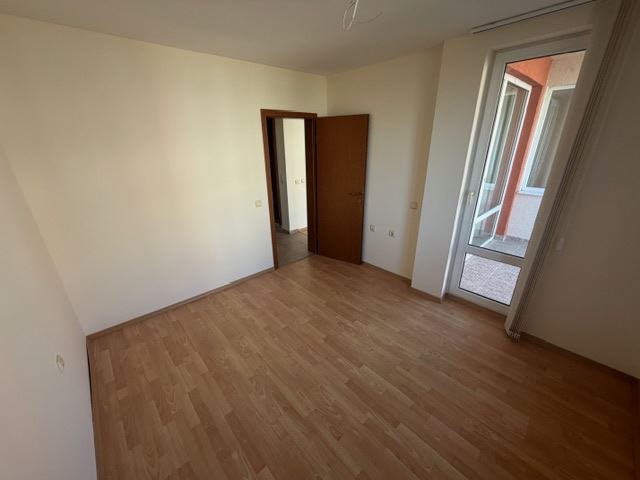 Просторная квартира с одной спальней в зелёном оазисе в Солнечном берегу – идеальна для отдыха и инвестиций