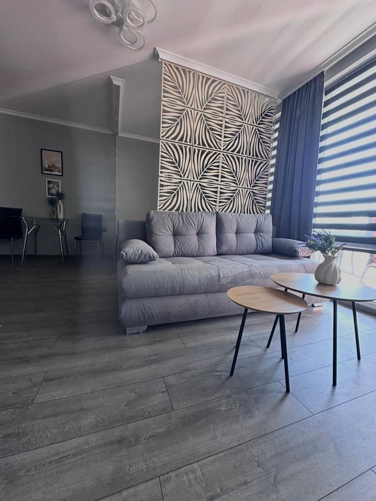 Двухкомнатная квартира с частичным видом на море в Святом Власе – меблированная, после ремонта, в элитном закрытом комплексе