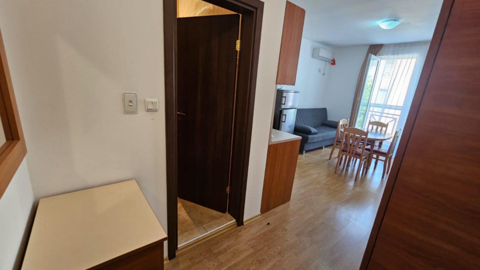 Компактная студия в районе Солнечного Берега – отличная инфраструктура, бытовой ток и прекрасная инвестиция