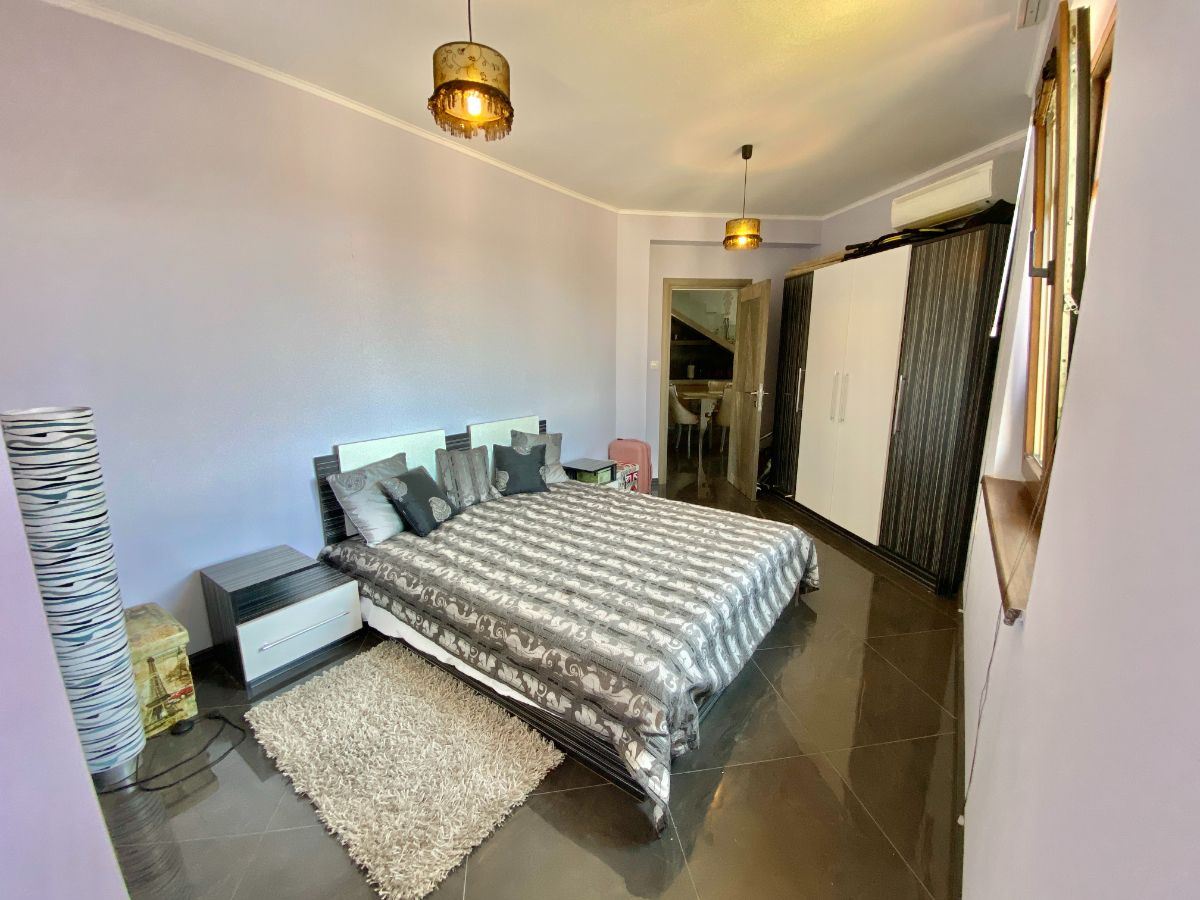 Уникальная двухуровневая квартира в комплексе премиум-класса в городе Несебр