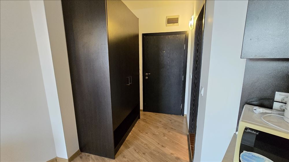 Элегантная студия в элитном комплексе в Сарафово – всего в нескольких шагах от пляжа, роскошь, СПА и бассейн прямо перед вами