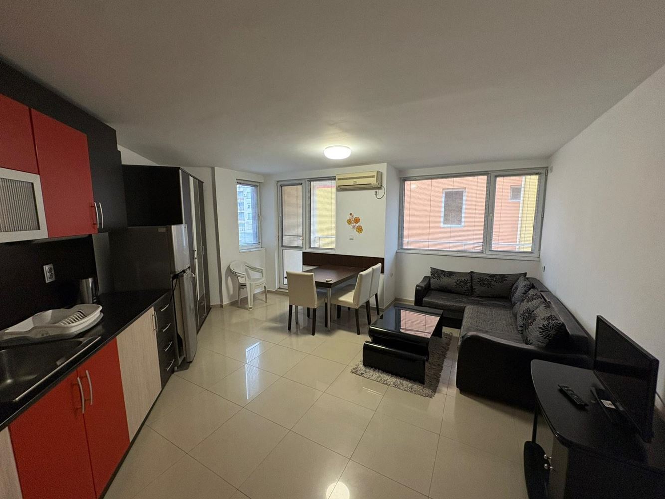 Двухкомнатная квартира в Поморие – отличное расположение в 400 м от моря и центра