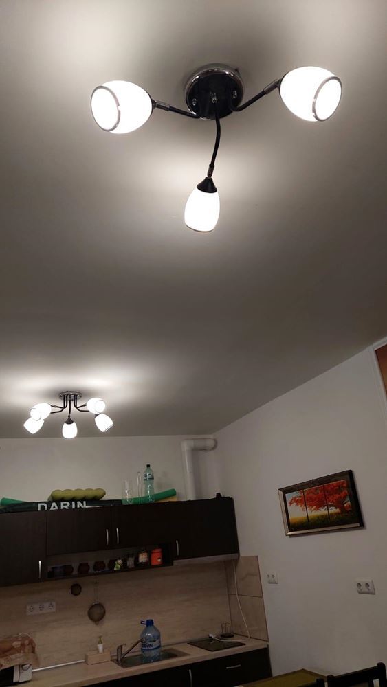 Обзаведенная студия в Старом городе Поморие – в 100 м от моря, с большой застекленной террасой и отличной локацией