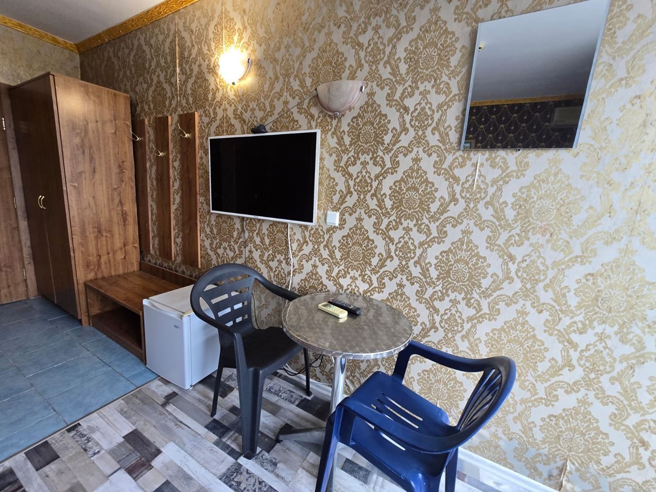 Стильная студия в центре Солнечного берега с видом на парк и город