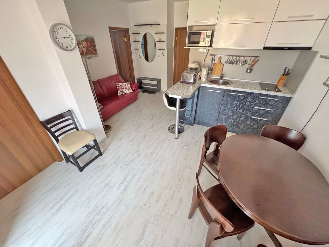 Трёхкомнатная квартира в комплексе с хорошо организованной средой и уютной атмосферой