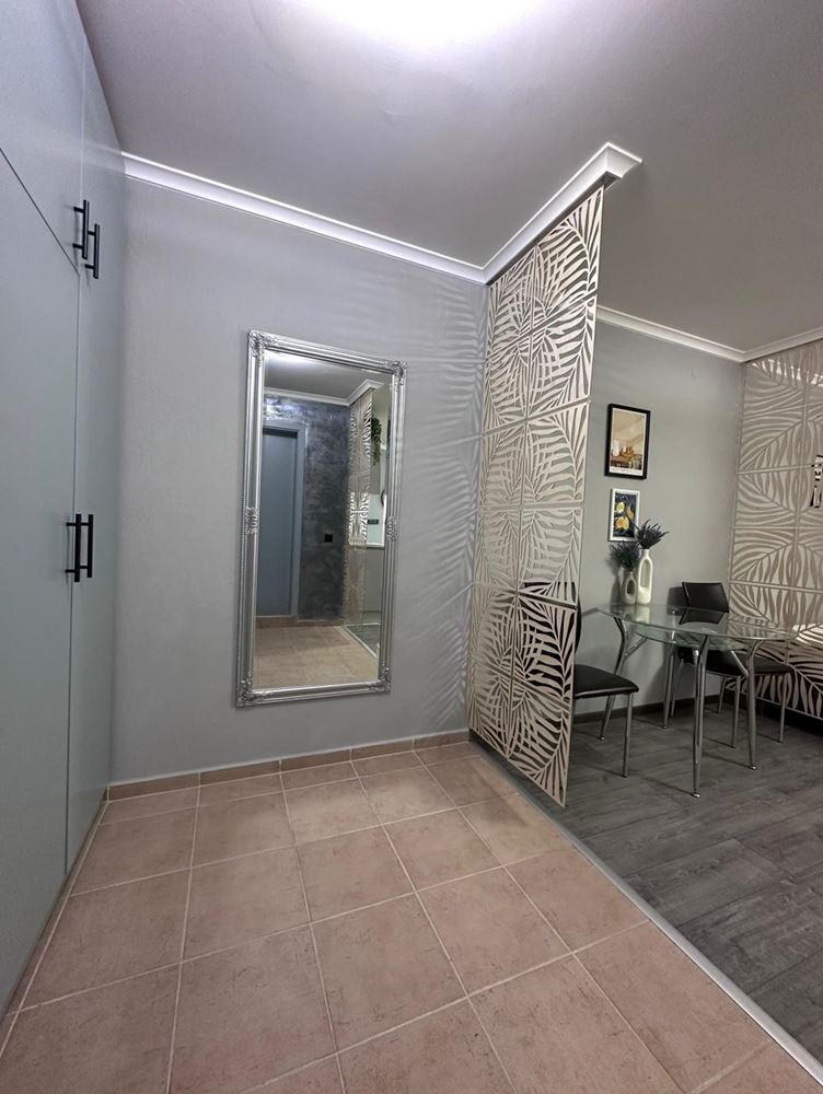 Двухкомнатная квартира с частичным видом на море в Святом Власе – меблированная, после ремонта, в элитном закрытом комплексе