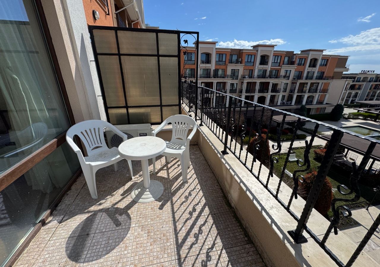 Студия на первой линии с видом на море в роскошном комплексе – полностью меблирована и готова к использованию