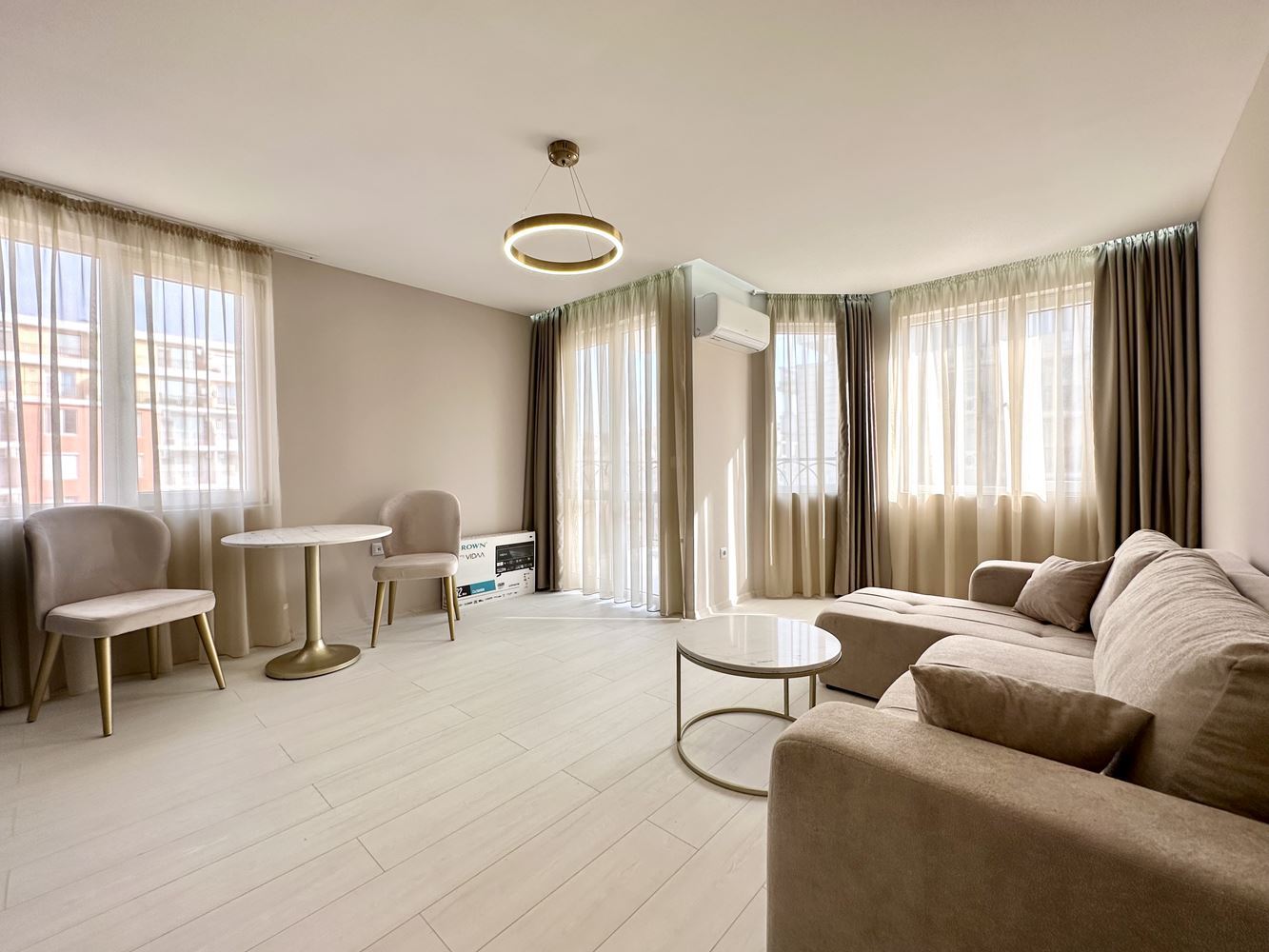 Уютная квартира с одной спальней с видом на бассейн и зелёные зоны в Солнечном Береге – готова к использованию