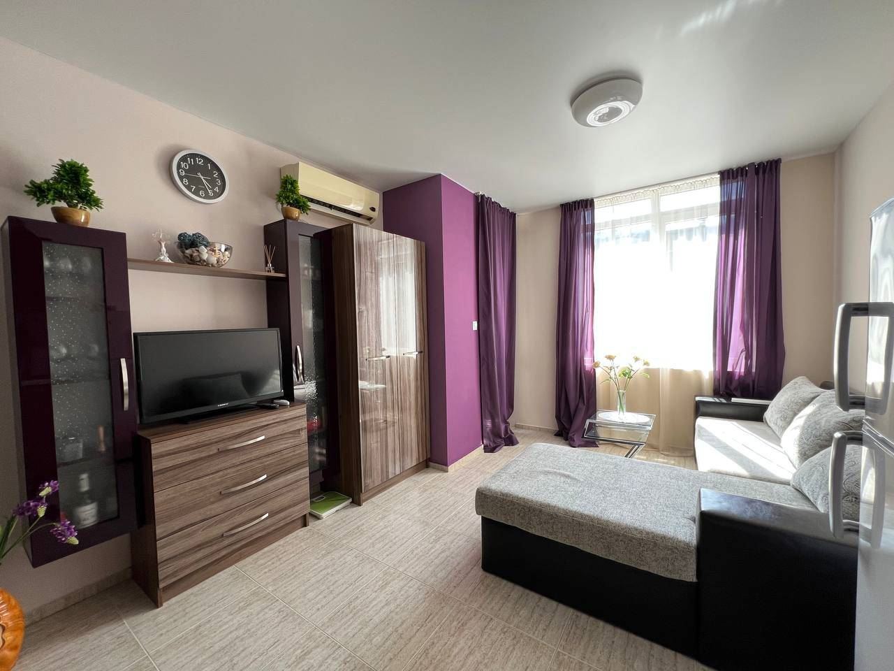 Квартира с одной спальней с полной мебелью в Солнечном Береге – комфорт и удобство рядом с пляжем