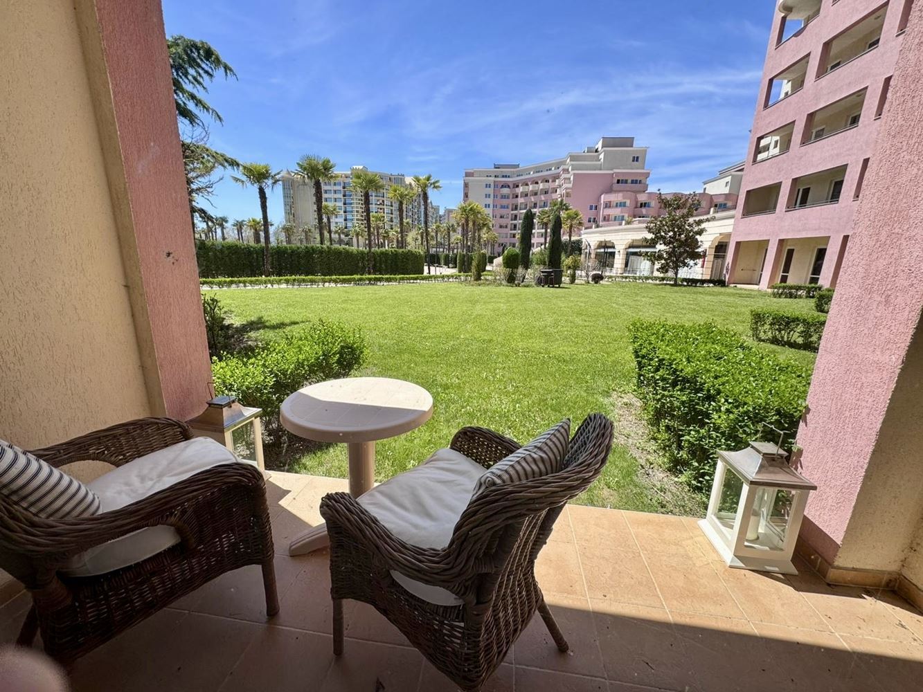 Роскошная квартира с одной спальней в престижном комплексе на первой линии – комфорт, стиль и бесконечные удобства