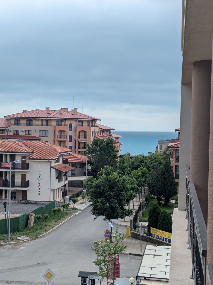 Студия с видом на море в Святом Власе – уют, спокойствие и природа в впечатляющем комплексе