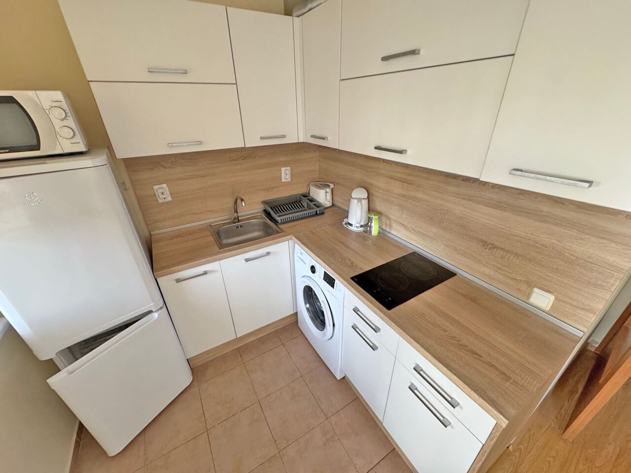 Готова к заселению! Двухкомнатная квартира в привлекательном комплексе в Святом Власе