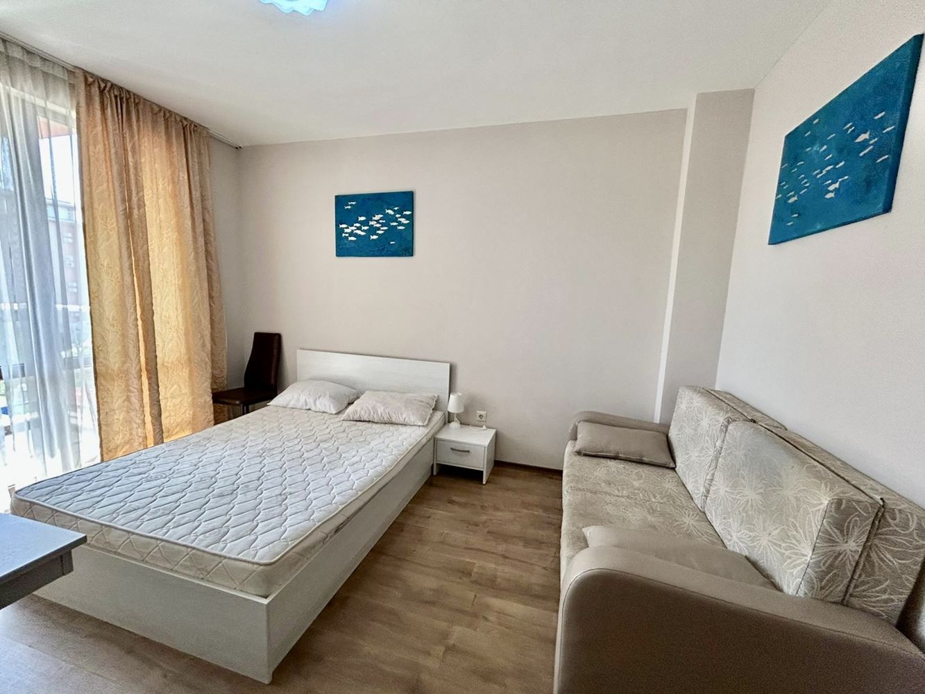 Светлая и уютная студия с видом на красивую внутреннюю территорию – комфорт и спокойствие в современном комплексе