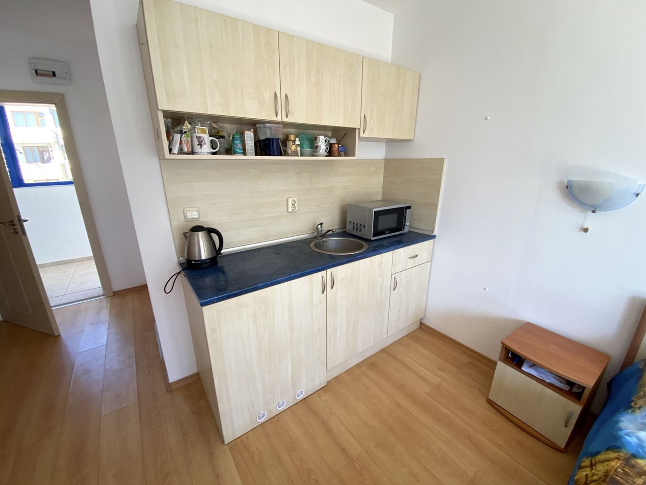 Однокомнатная квартира с видом на море в интересном комплексе