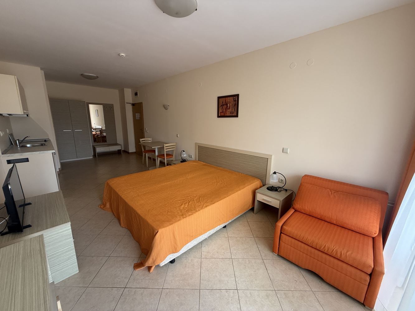 Простор, удобство и отличное расположение – студия в самом сердце Солнечного берега