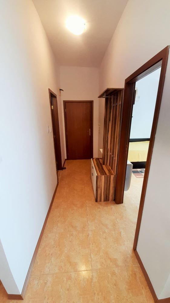 Просторная квартира с одной спальней в Солнечном Береге – всего в 300 м от пляжа