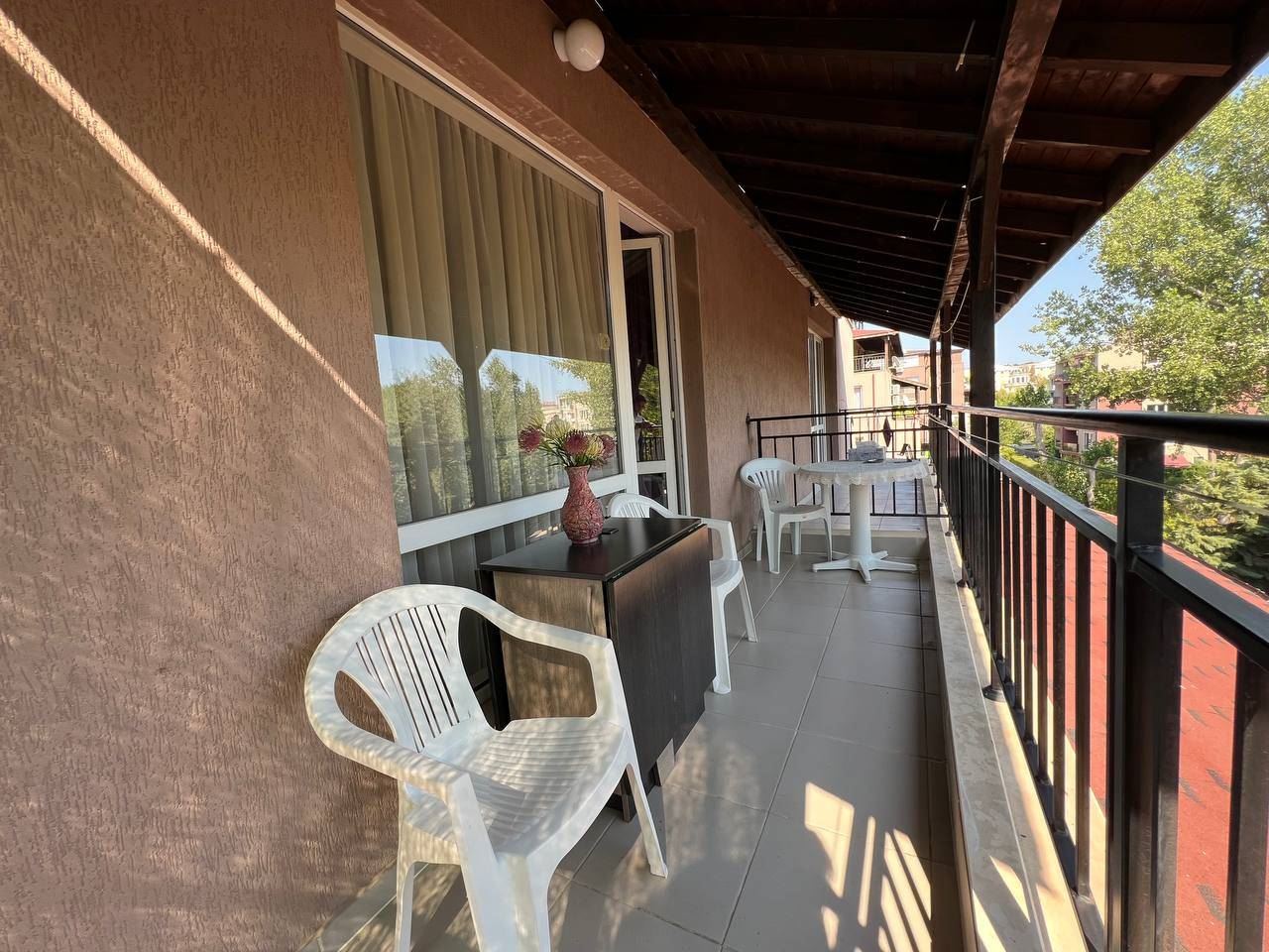 Квартира с одной спальней с полной мебелью в Солнечном Береге – комфорт и удобство рядом с пляжем