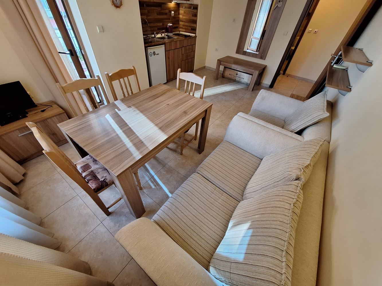  Квартира с одной спальней с панорамным видом на бассейн – Солнечный Берег, всего в 300 м от моря