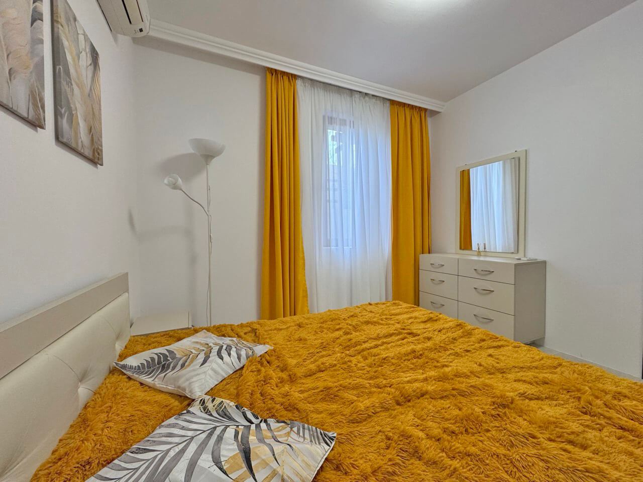 Просторная двухкомнатная квартира в престижном комплексе в Святом Власе – 200 метров от моря