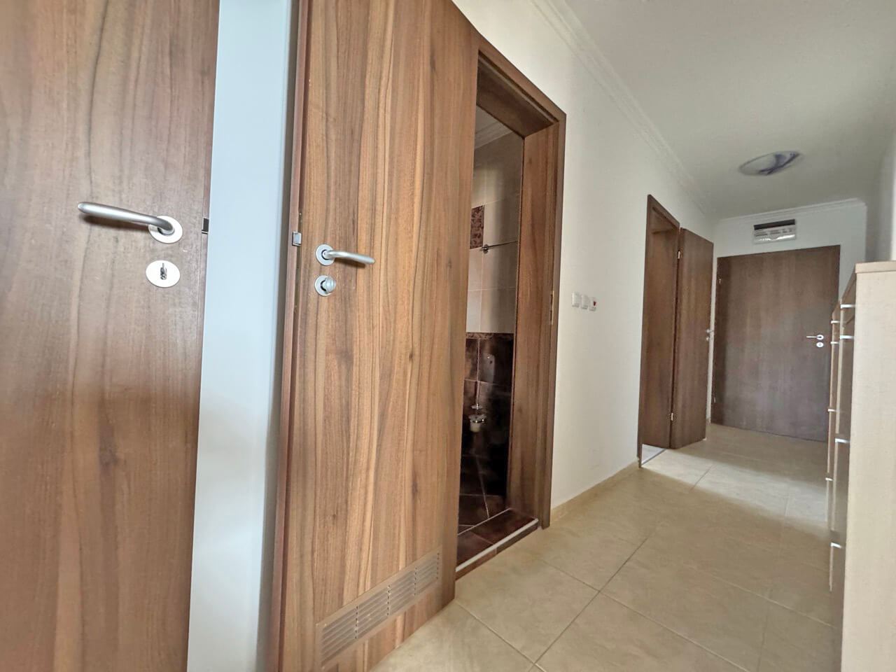 Просторная квартира с 2 спальнями в бутиковом комплексе в нескольких метрах от моря в Святом Власе 