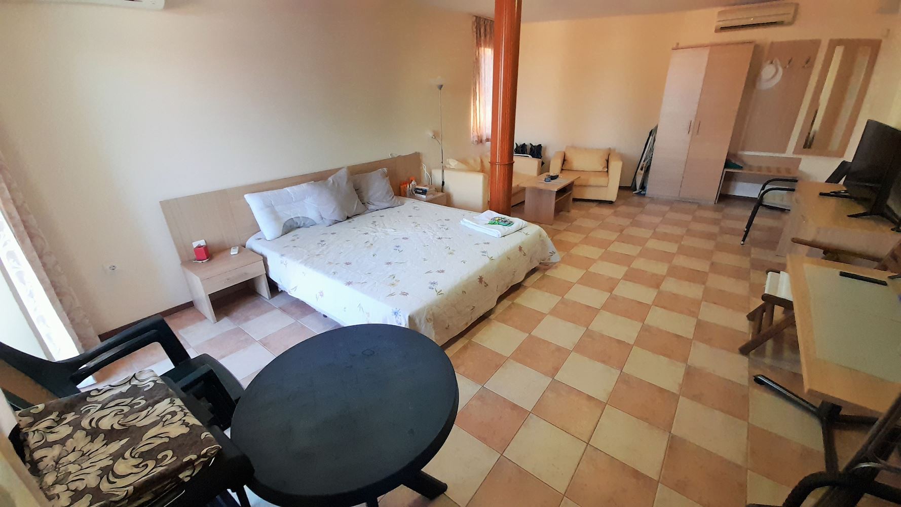 Эксклюзивное предложение на первой линии в Солнечном Береге – простор, роскошь и отличная инвестиция с видом на море