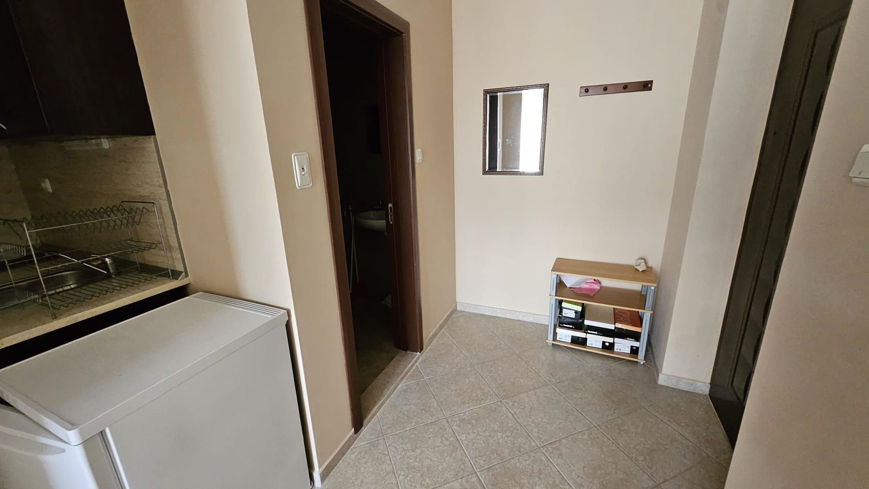 Полностью меблированная студия в Равде без обслуживания – всего в 200 метрах от моря