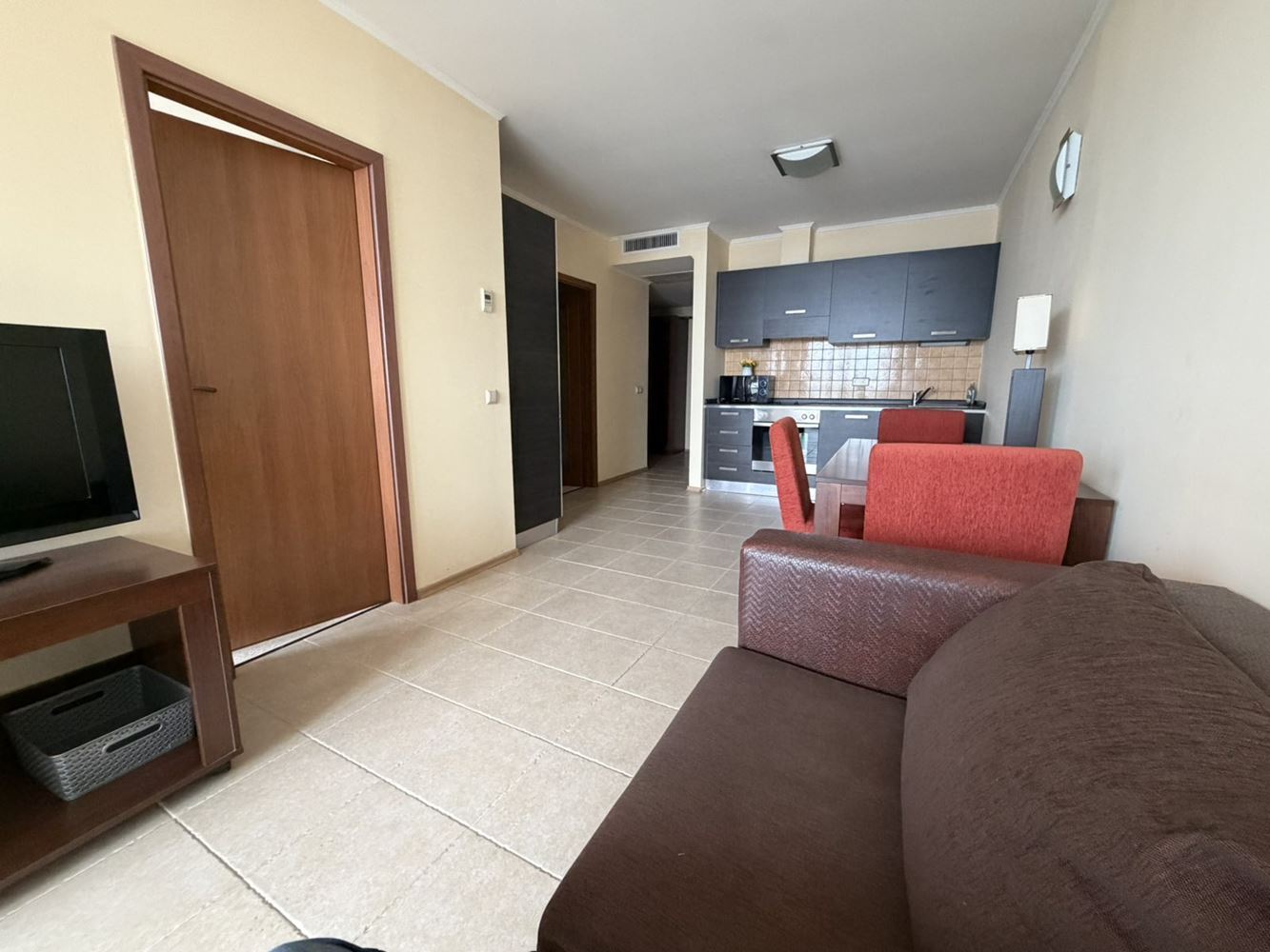 Апартамент с двумя спальнями в Поморие с фронтальным видом на море – роскошная жизнь на первой линии