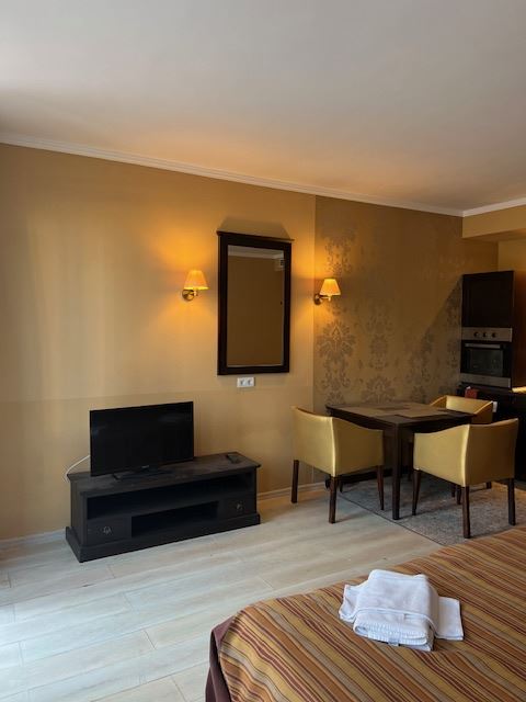 Просторная студия в роскошном комплексе всего в 50 м от пляжа на Солнечном берегу